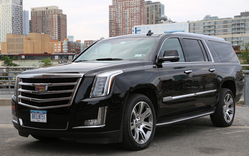 Escalade-Wedding-Transportation